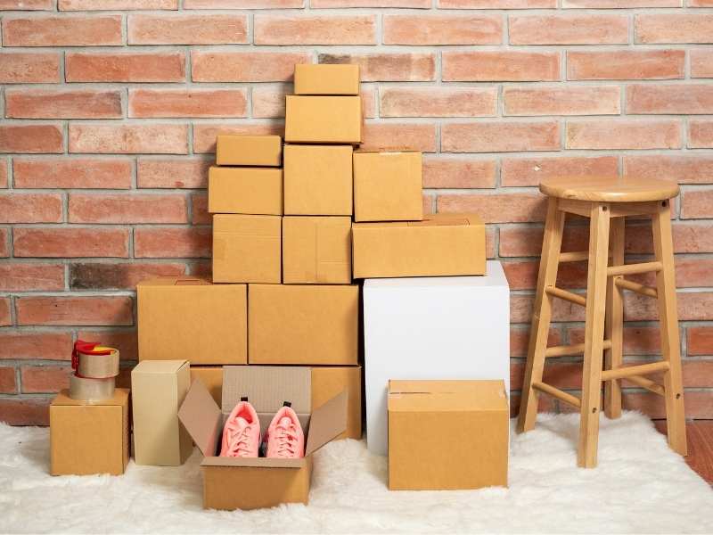Packing Kardus Sepatu